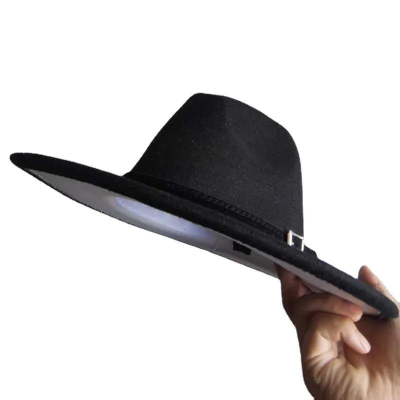 Basker svart vit lapptäcke ull filt jazz fedora hattar med bälte spänne vintage mode män kvinnor breda brim panama cowboy capberets