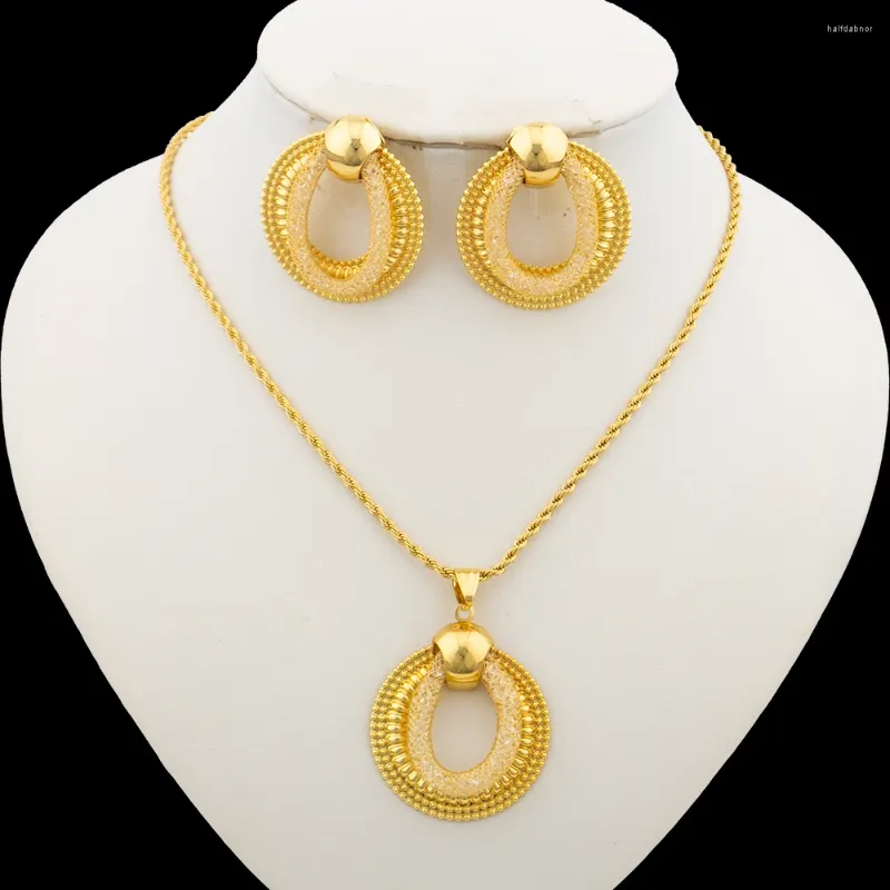 Ensemble de boucles d'oreilles et collier pour femmes, bijoux à la mode, cerceau plaqué or et chaîne pendentif, 2 pièces, accessoires italiens