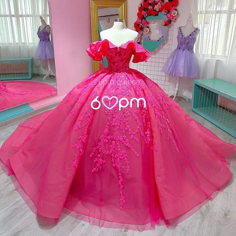 Rose Brillant Hors De L'épaule Robe De Bal Perles Appliques Paillettes Robes De Quinceanera Princesse Douce 16 Robes De 15 Anos Robe De Bal