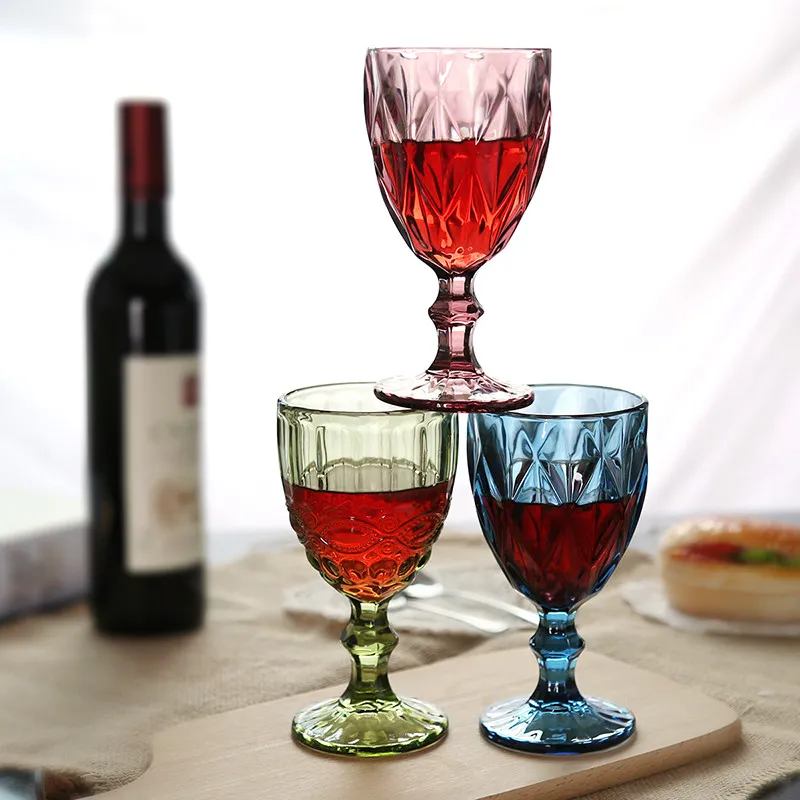 SZ 10oz Wine Glasses Colored Glass Goblet with Stem 300ml Vintage Pattern Embossed Romantic Drinkware for Party Wedding