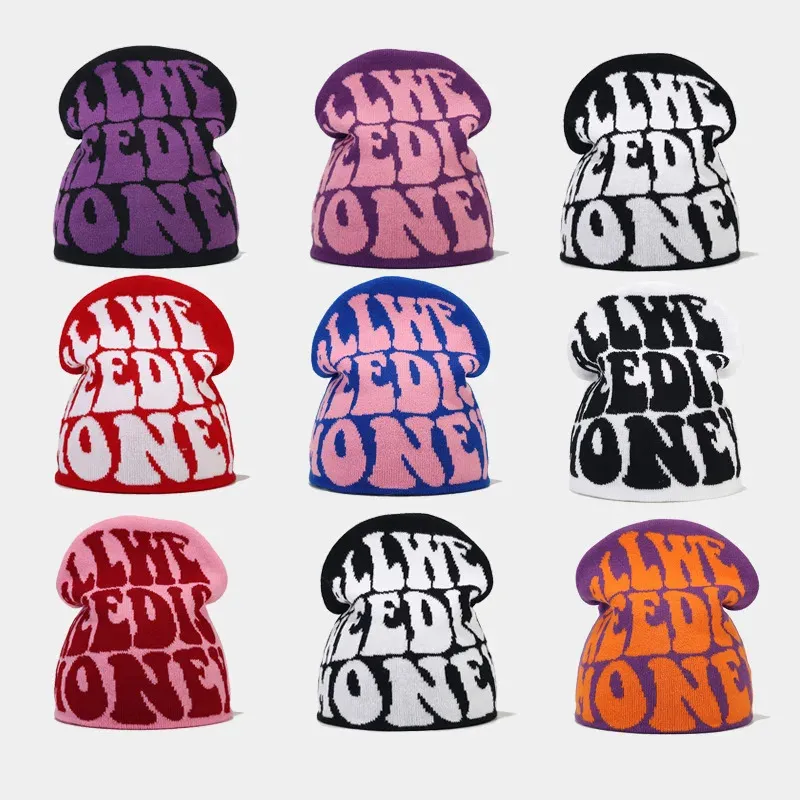 Beanieskull Caps Allt vi behöver är pengar Beanies Hat Jacquard Letter Sticked Cap Y2K Hip Hop Pullover Bonheter Women Män Vinter Elastiska varma skallier 231113