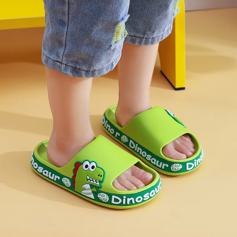 First Walkers Kids slippers voor jongens Solid Color Summer Beach Indoor Baby Baby Schoenen Home Soft Non Slip Children 230412
