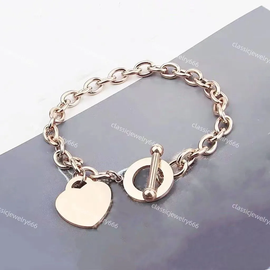 Conjunto de pulsera y collar, pulsera de diseñador de moda, artesanía exquisita, joyería de amor de lujo, pulsera de corazón, regalo de Navidad