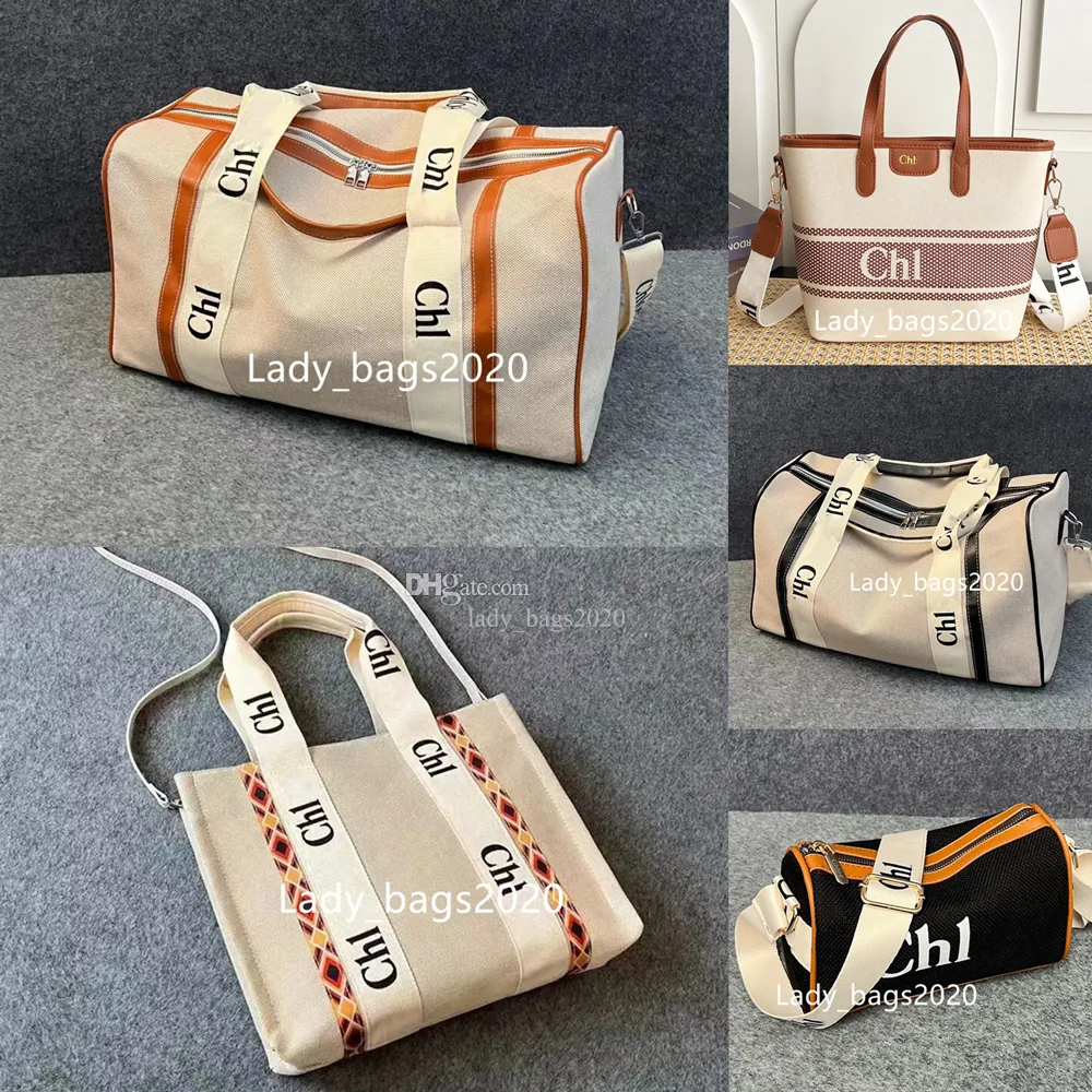 Lyx canvas duffel väska woody tote män stor kapacitet duffle påsar kvinnor designer handväska nylon hobo linne strand crossbody axel bagage rese väskor stora