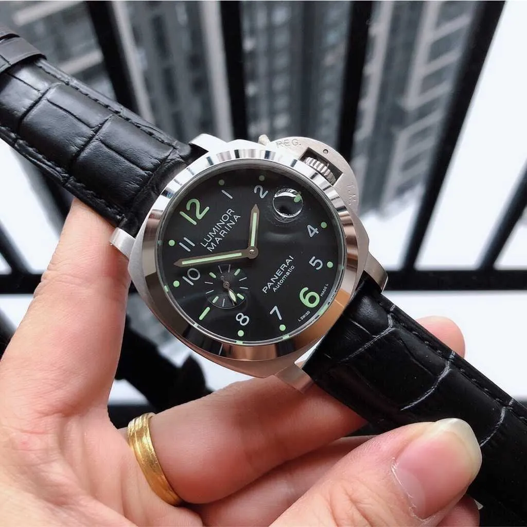 PANERI 시계 디자이너 클린 팩토리 럭셔리 남성 자동 기계식 시계 사파이어 미러 스위스 운동 크기 44mm 수입 소 가이드 스트랩 스포츠 손목 시계 GSM
