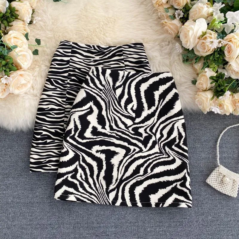 Skirts Korean Zebra Print Midi Women Autumn Female A line High Waist Loose Vintage Mini 230413