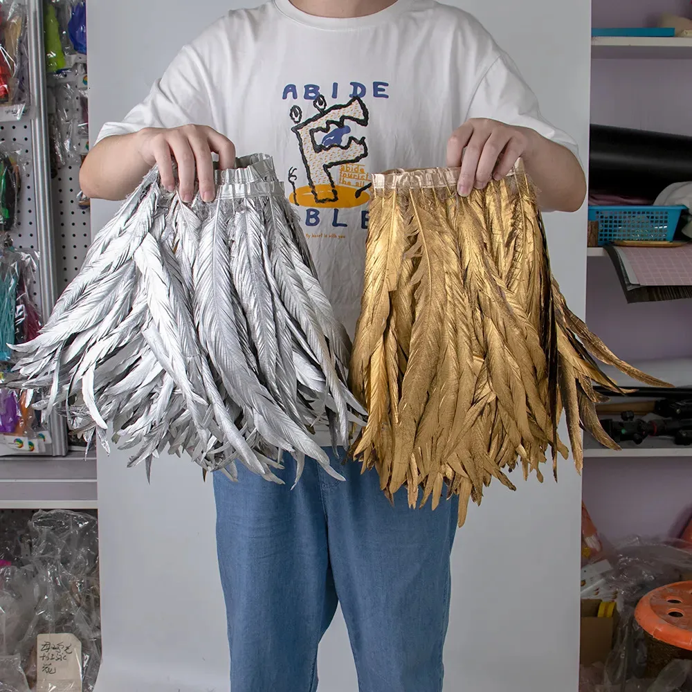 Tinte Marrón Con Flecos De Plumas De Gallo Para