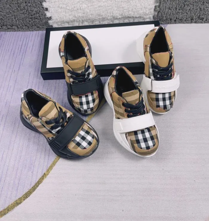 High Quality Genuine Leather Designer Baby Sneakers for Boys Girls Comfortable Kids Casual Shoes with Fashionable Stripe Embroidered Pattern