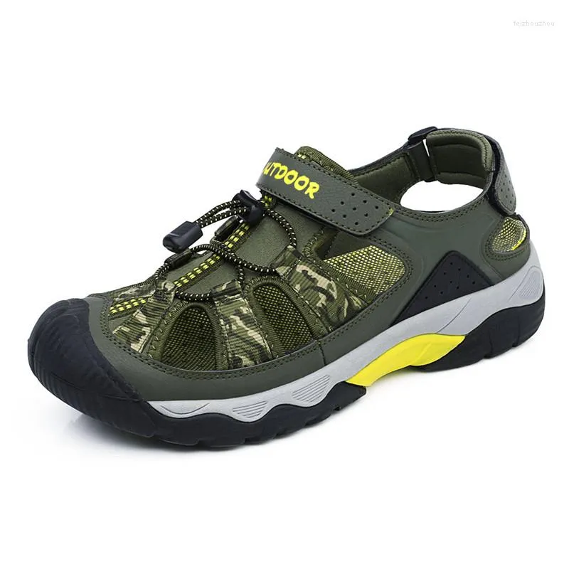 Sandales de taille 38-48 Plus pour les hommes Chaussures de sport d'été confortables confortables couleurs de camouflage de plage extérieure décontractée 1128 Comtable