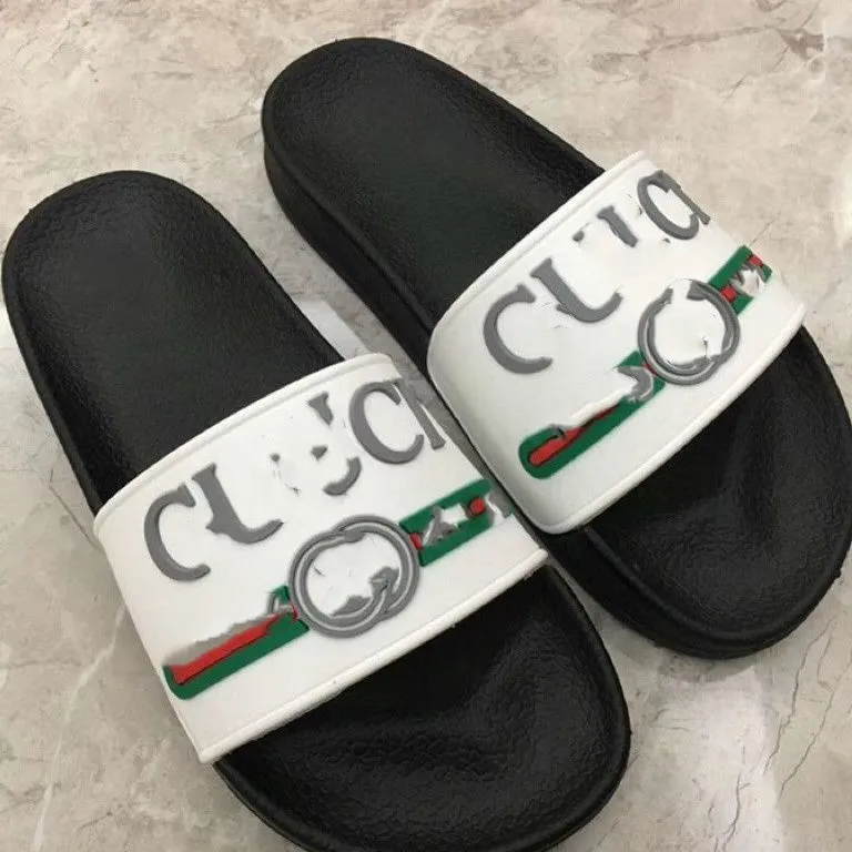 Skor Högt snygga Louis Slippers Tigers Fashion Classics Slides Sandaler Män och kvinnor Skor Tiger Cat Design Summer Huaraches