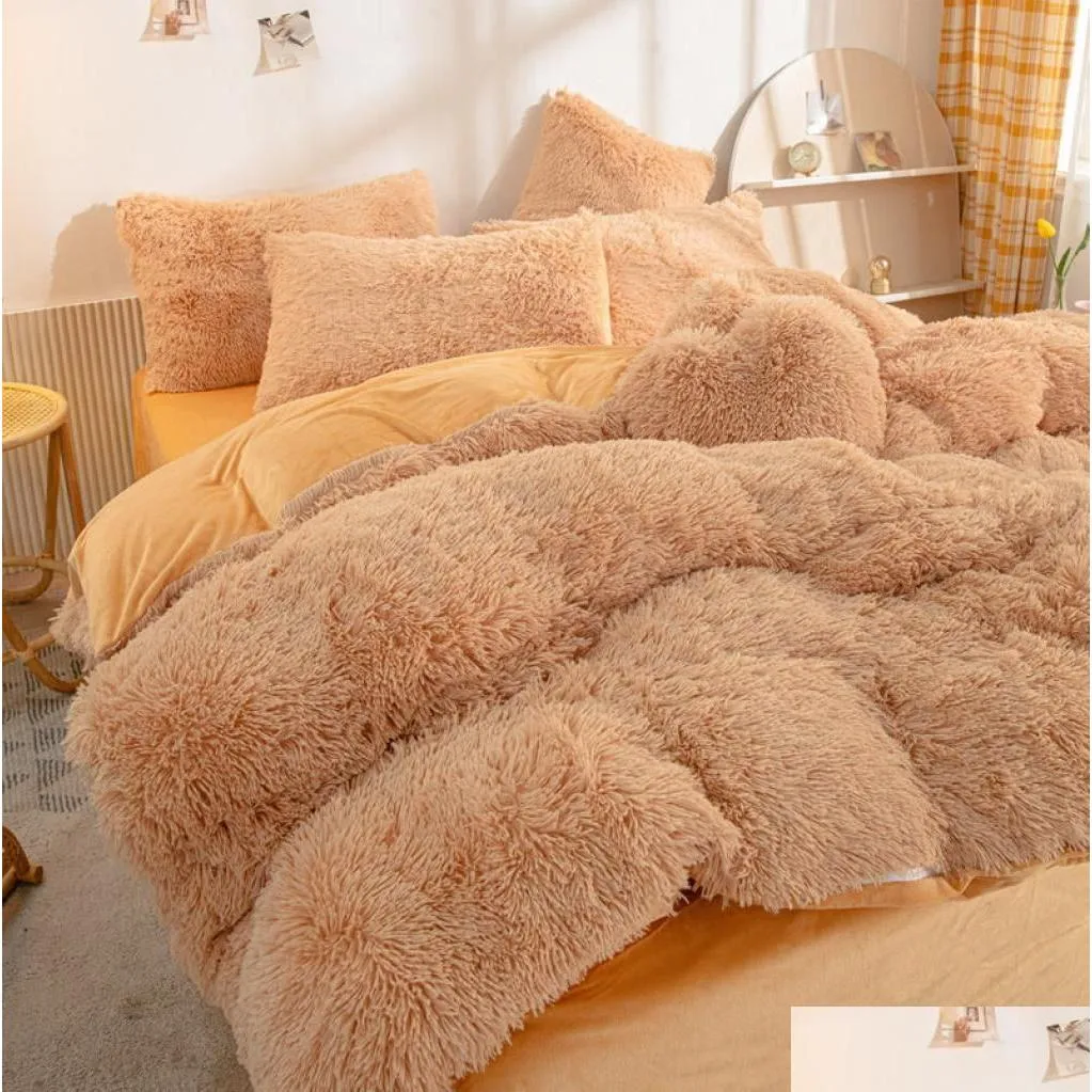 Set di biancheria da letto Set di biancheria da letto Set invernale super caldo Tinta unita Peluche Lenzuolo Piumino Er Camel Veet Doppia federa 4 Drop Consegna a casa Dhjhc