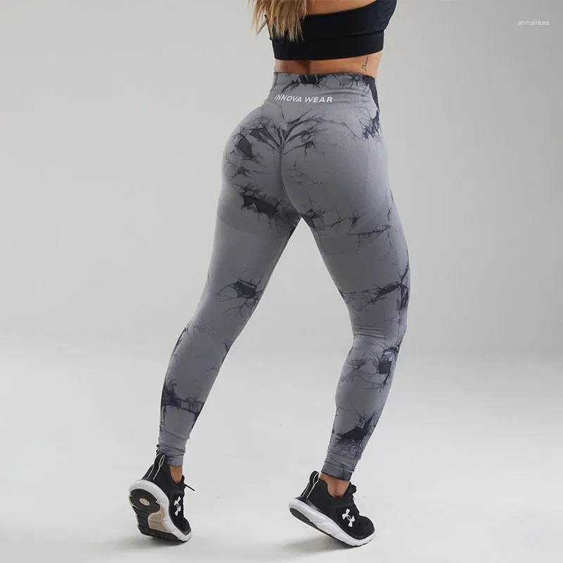 Kobiety Leggingi Innova Wear Women Tieb-Dye Yoga Pants Grey Black Marmur Scrunch Bulegvings