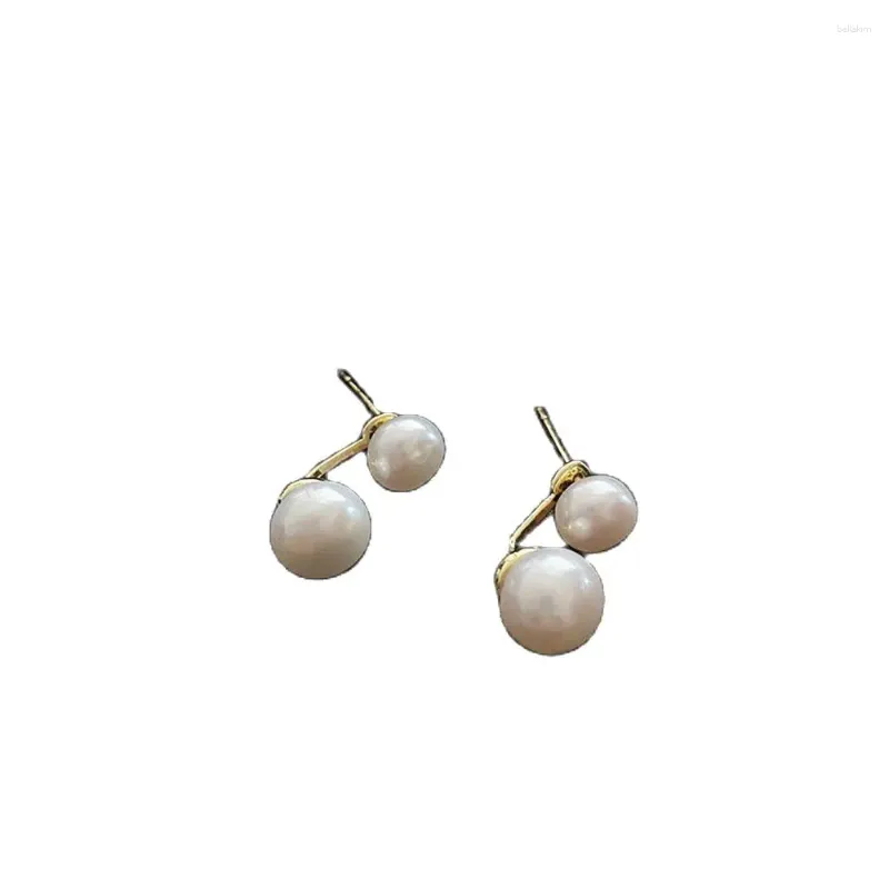 Studörhängen mode mini söt nisch design utsökt små två bär modeller enkla mångsidiga mjuka pärlstänger smycken accessores