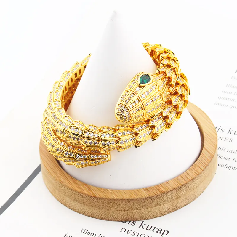 Ladies Bracelet | Mallika Thanga Maligai