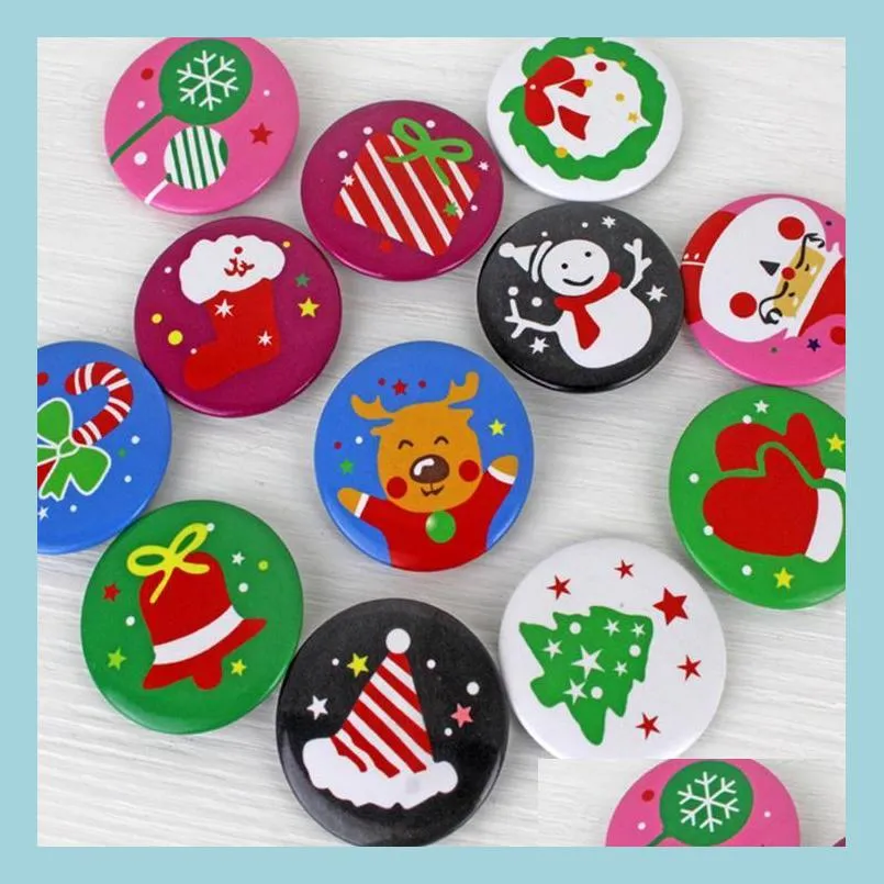 Party Favor Christmas ID Badge Holiday Children Favors Santa Claus Snowman Xmas Tree Stocking Patterns Button Brosch Pin New Year Dr Dha8j