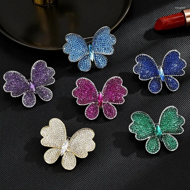 Broches de luxe européen en Zircon, Design papillon, tempérament élégant, manteau, accessoires pour vêtements, Broche féminine, bijoux de mariage