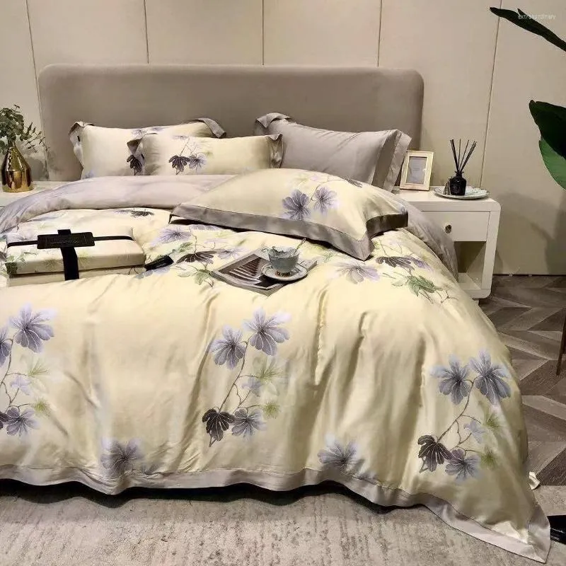 Bettwäsche-Sets 2023 Vierteiliges Bettlaken aus einfacher Baumwolle für den Haushalt, Bettbezug, bestickt, bequem, hellgelb, grau