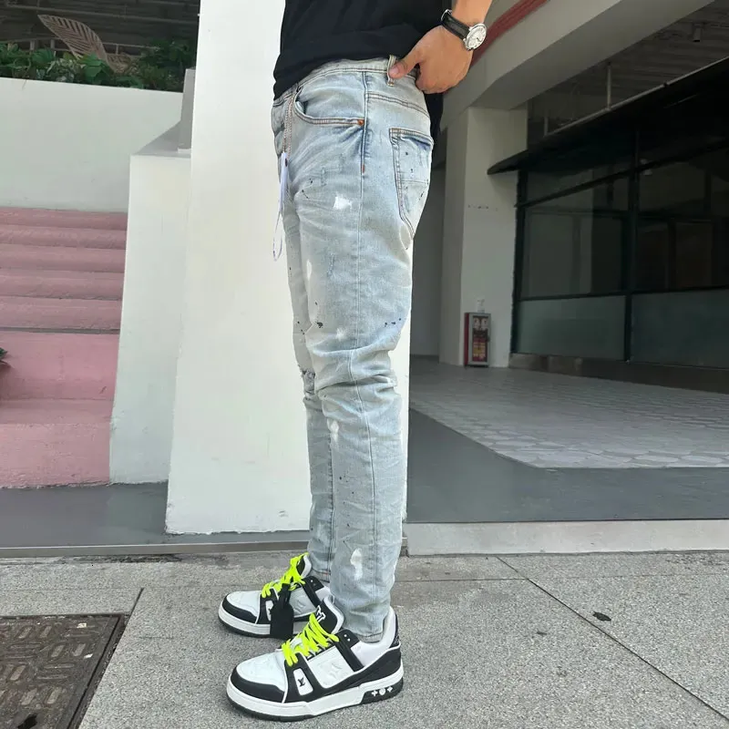 Designer Hip Hop Biker Jeans For Men Retro Purple And Light Blue Elastic  Tight Fit With Painted Open Front Style 231114 From Guan01, $50.41