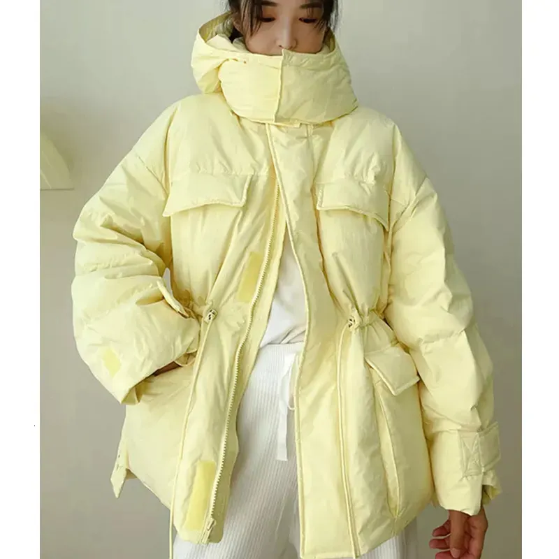 Femmes vers le bas Parkas hiver à capuche veste chaude femmes coton manteau irrégulier moelleux bulle cordon de serrage taille vêtements d'extérieur 231114