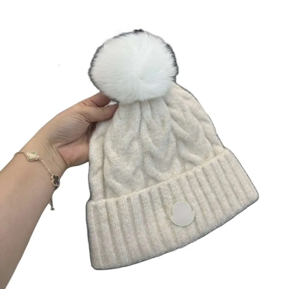 Projektantka czapka czapka bawełniana mężczyzna i kobiety wykwintne jesienne i zimowe ciepłe kaszmirowe oddychające uniwersalny temperament