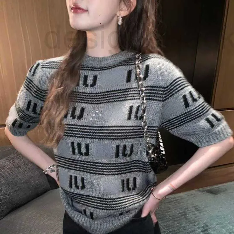 Women's Sweaters Designer 23 knitted T shirt designer sweaters full letter jacquard short sleeved sweater womens contrast color round neck pullover knittshirt ZSR9