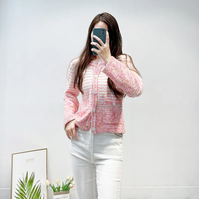 Dames lange mouw bijgesneden lichtgewicht vest button down truien V Dames lange mouw bijgesneden lichtgewicht vest button down truien V