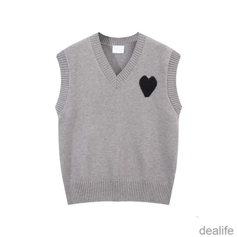 Amis Amiparis Sweater Knit Jumper Vest Sweat Fashion v Neck Sleeveless Winter Am i Paris Big Heart Coeur Love Jacquard Sweatshirts Amisweater Cc4n