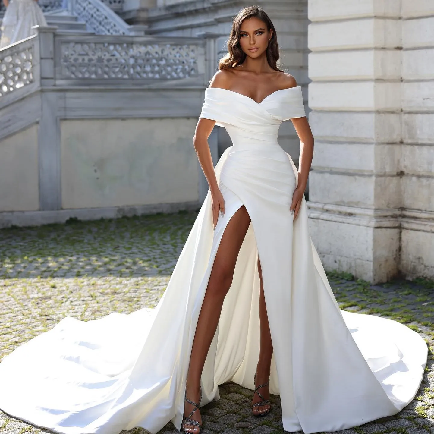 Elegantes Vestidos De Novia De Sirena Satén Con Tren Desmontable