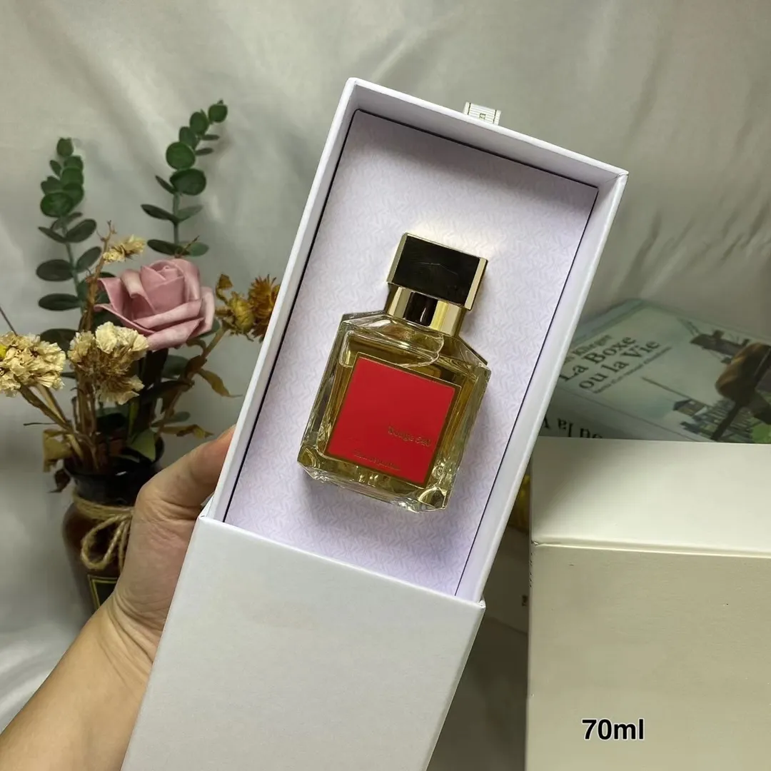 2023 Rouge 540 향수 30mlx4 럭셔리 브랜드 엑스트라이트 eau de parfum paris fragrance 남자 쾰른 스프레이 오래 지속되는 냄새 프리미어 래쉬 슈트 최고의 품질 2023