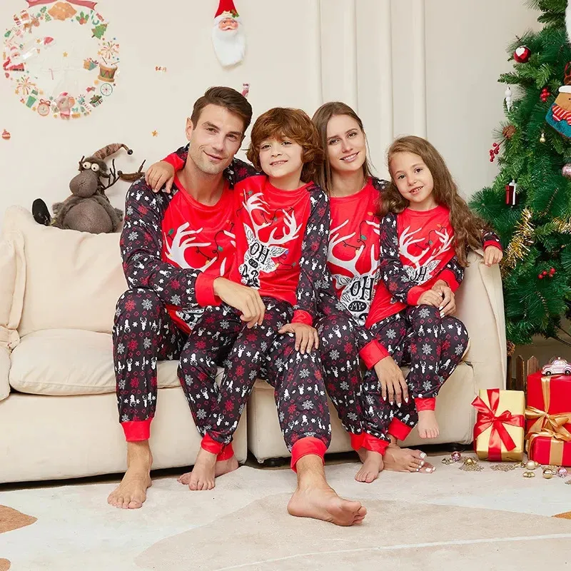 家族を一致する衣装クリスマス家庭服ベアプリントパジャマセット母娘父子犬ナイトガウンパンツクリスマスパジャマファミリー231113