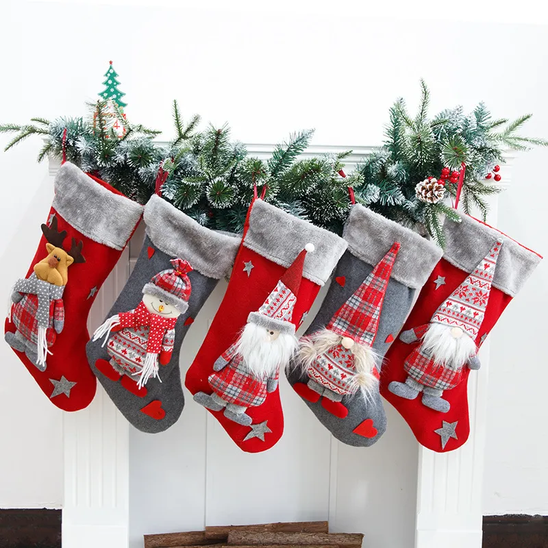 2 Calze Di Natale Grandi Con Babbo Natale, Pupazzo Di Neve E Renna - Decorazioni Natalizie In Poliestere, Sacchetti Porta Regali Per Caramelle E Giocattoli, Appendi Facilmente - 3