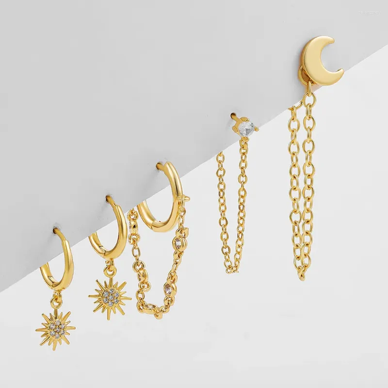 Orecchini a bottone moda sole e luna set per donna regali di tendenza per piercing a catena in lega di rame color oro CZ