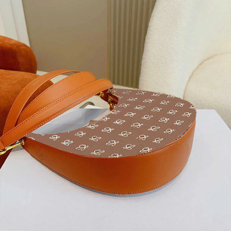 Luxus Canvas Axillary Crescent Bag Lady Handtaschen Geldbörse Umhängetaschen Abnehmbare Hardware Schultergurt Mode Blumenbuchstaben Abendbrieftasche
