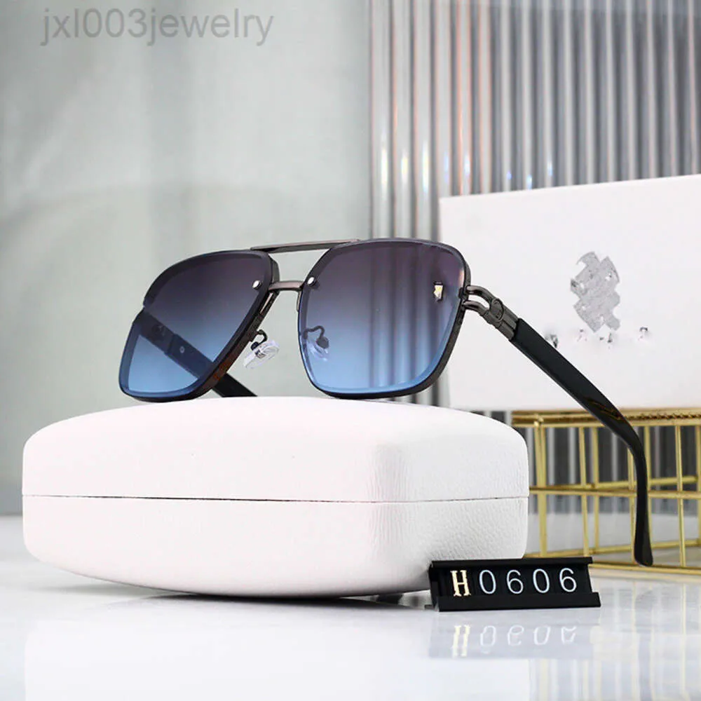 Trendy Sunglasses 2024 Current Sunglasses Trend 2019 Men's