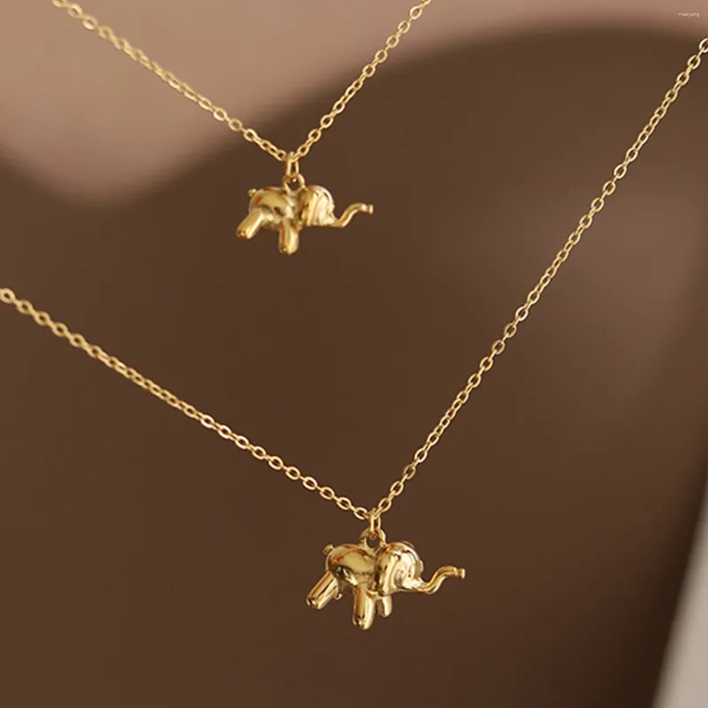 Chaînes Titane Plaqué 18K Stéréo Cartoon Elephant Collier Amitié Clavicule Chaîne