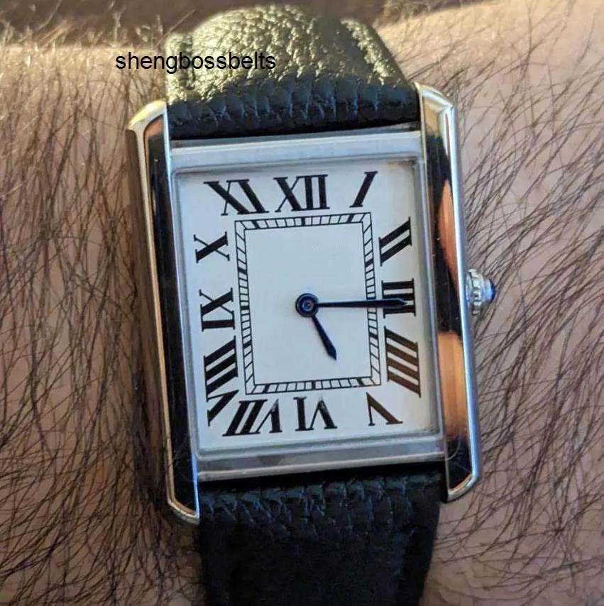 DHgate.com:Luxury Tank Quartz Wristwatch for Women