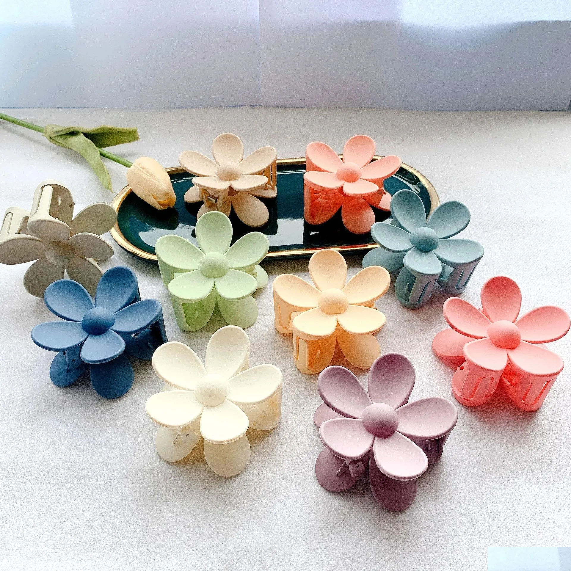 Hair Clips Barrettes 2021 Korean Large Strong Holder Blue Flower Elegant Frosted Claws Pink Clip Claw Hairdressing Tool Accessories Dr Dhehh