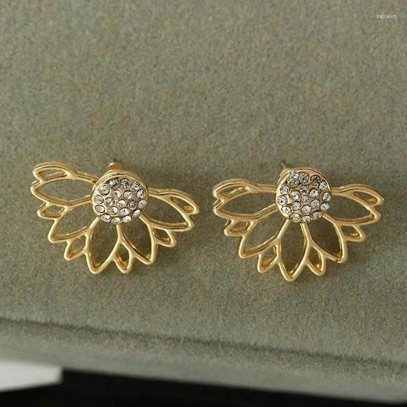 Pendientes de tuerca para mujer, 12 par/lote, circonita cúbica con diamantes de imitación, amuleto de flor de loto hueco, regalo de joyería de cristal llamativo