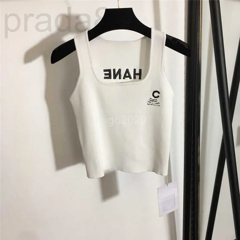 Kvinnors t-shirtdesigner 2022 Kvinnor Summer Knit Tee Designer Tops With Letter Brodery Female Milan Runway Cotton Tank Crop Top T-shirt kläder High End I7G0