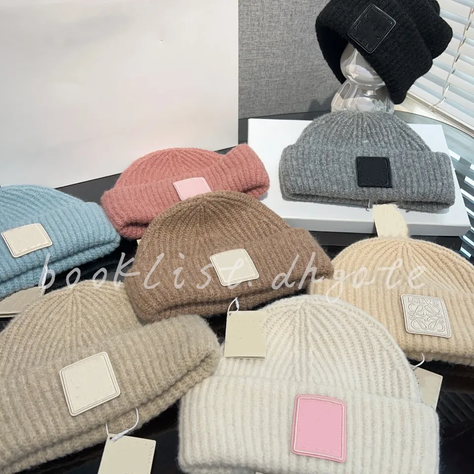 Womens Winter Knit Beanie Hat Soft, Stylish & Cozy Beige  display picture 1