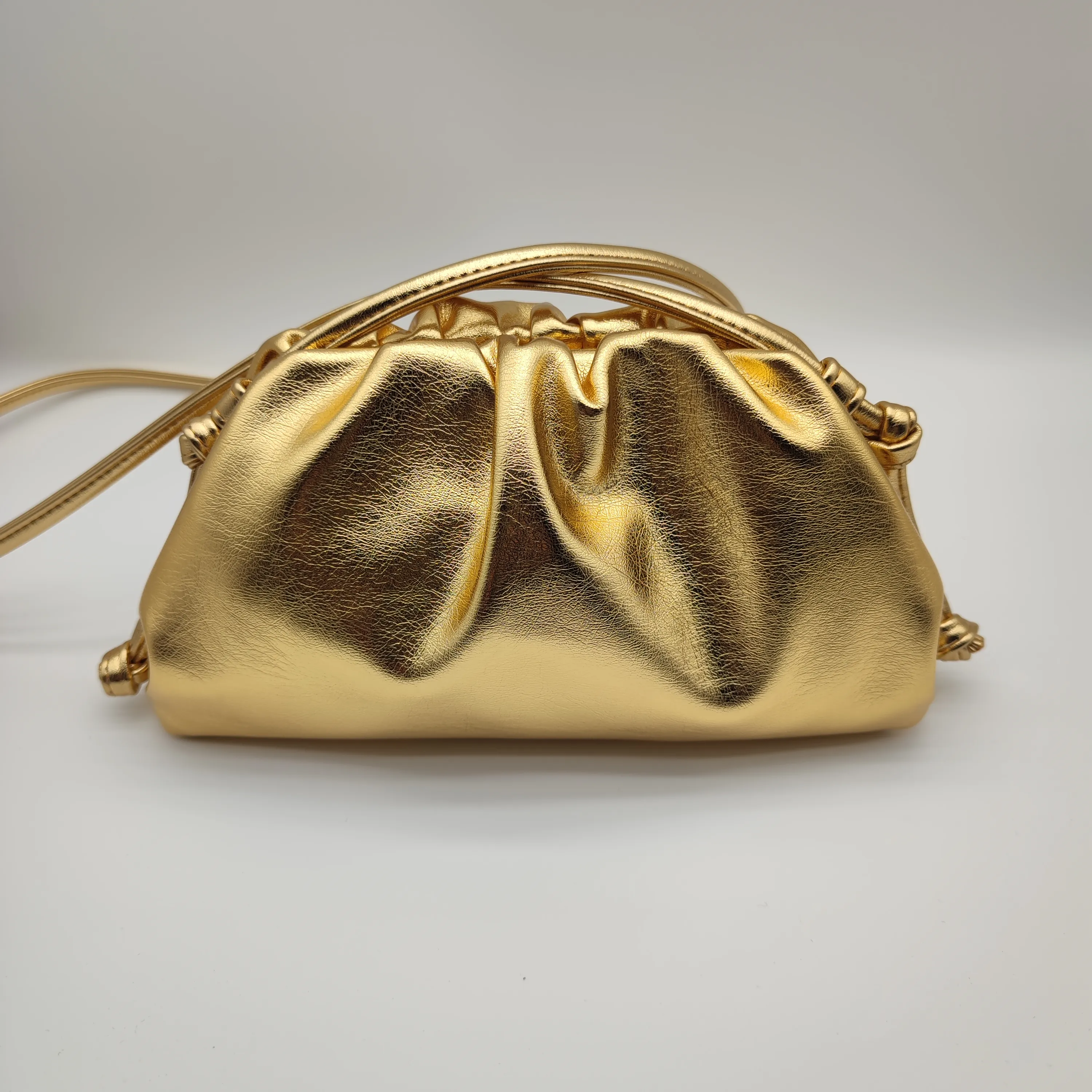 Clutch Casual Dumpling Bag 2023 Neue hochwertige Luxusmarke Fashion Folded Cloud Bag Soft Leather Crossbody One Shoulder Bag