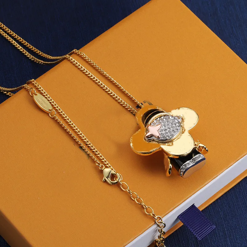 Luxury gold necklace designer Classic flower Pendant Jewelry Retro v Necklaces lady Party wedding Gift good with box 23111403Z