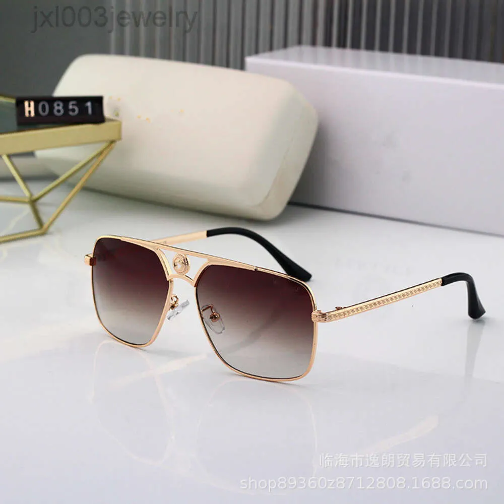DHgate.com:Designer versache Sunglasses Vercace Sunglasses versages New Box  Sun glasses Men\u0026#039;s and Women\u0026#039;s Printed versacce Sunglasses  versacce Uv Protection:Fashion Accessories