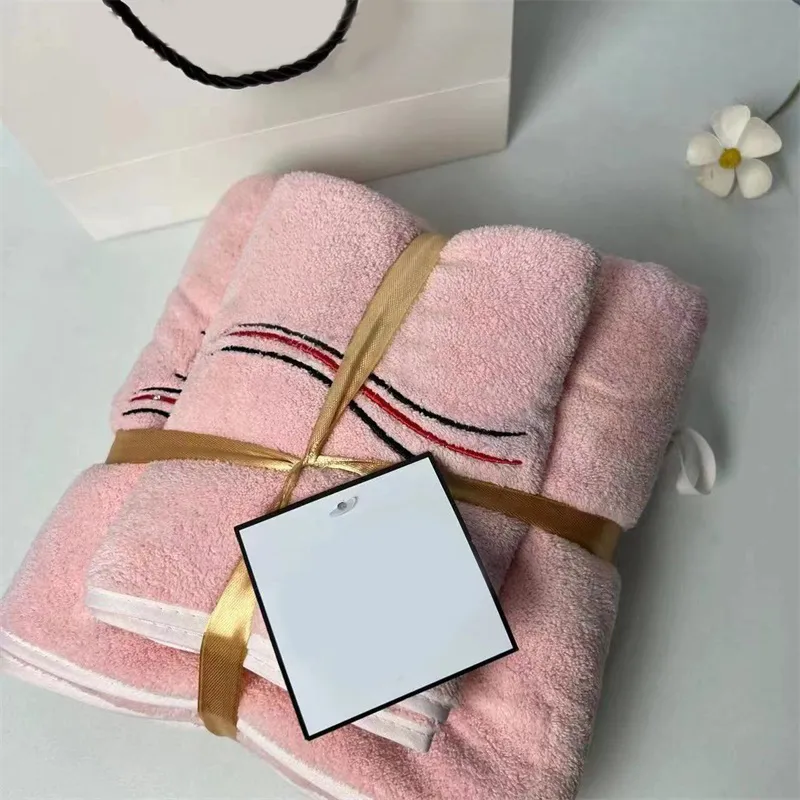 Luxury Designer Beach Handduk Coral Velvet Absorberande handdukar Multicolor 2st/Set Travel Portable Washcloth Soft Touch Letter Bath Handduk Embroider JF009 C23