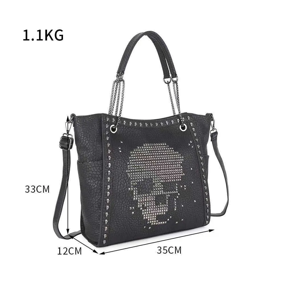 2023 New Skull Head Rivet Punk Gothic UK Borsa da donna Borsa a tracolla con tracolla Borsa punk 231114