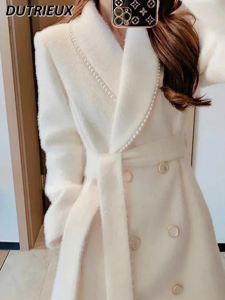 女性用ウールブレンドハイエンドのカスタムホワイトウールコート女性のための秋の冬の膝の下の甘い濃い長さの気質厚いウール服231113