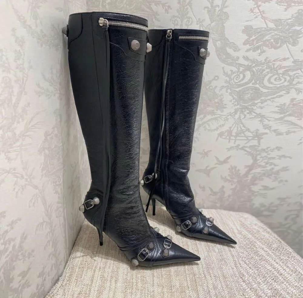 Cagole Lambskkin Leather Hine-High Boots Stud装飾されたサイドジップシュー