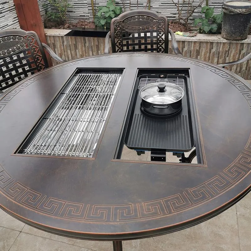 装飾的な置物チャコールバーベキューテーブルエレクトリックオーブン中庭テラスガーデンレジャーヨーロッパダイニングの組み合わせ