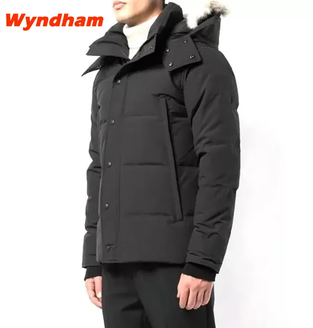 디자이너 의류 최고 품질 G29 Wyndham Goose Mens 여성 코트 화이트 오리 다운 자켓 겨울 파카 레이디 재킷 따뜻한 늑대 진짜 모피 배지 S-XXL