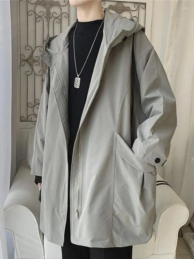 Trench homme 2023 homme mi-long printemps automne manteau veste à capuche tendance coréenne beau Preppy Cape Cape Punk Streetwear